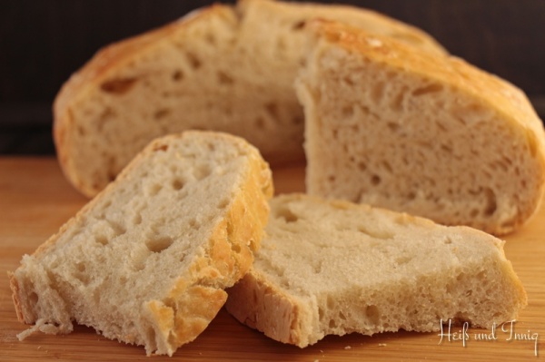 Brot-aufgeschnitten_Sign